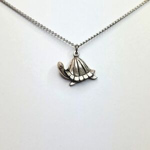 Cute turtle necklace